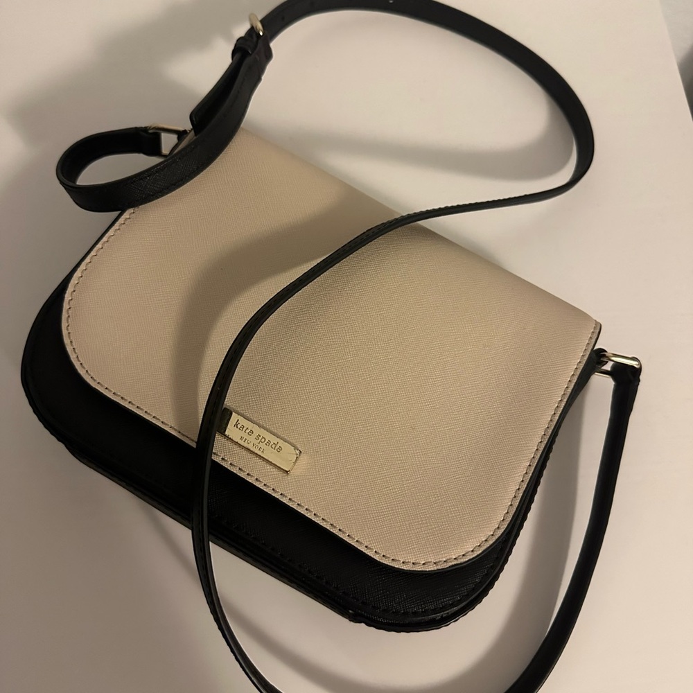 Kate Spade Black and Cream Crossbody Bag